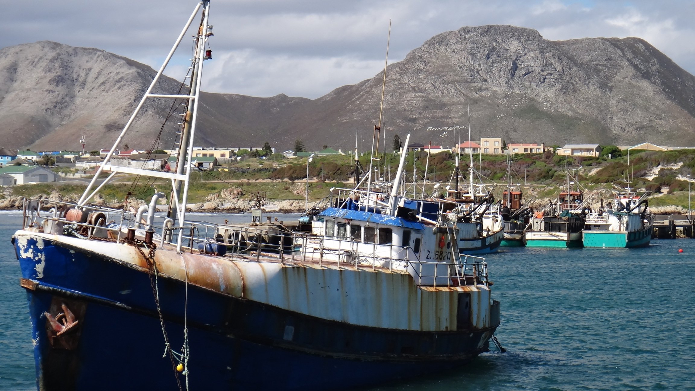 Gansbaai-harbours (6)